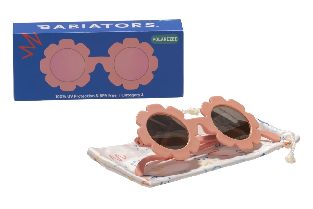 
            
                Load image into Gallery viewer, Polarized Flower Sunglasses
            
        