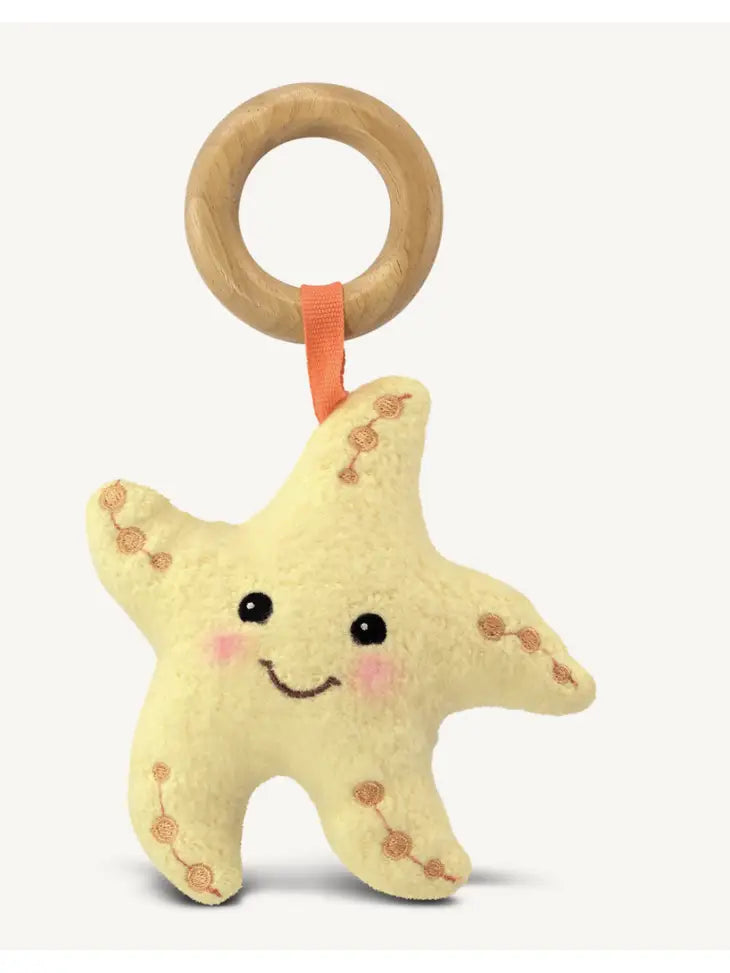 Made out of 100% organic cotton, corduroy, sherpa, and filled with corn fiber. This friendly starfish is as fun as it is soothing to baby’s gums with it’s rubber wood ring. 