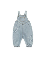 These vintage overalls are a classic look for little ones. Featuring shank buttons at the straps, back pockets, and a lot of cute. 

Featuring our 'light washed denim' all-over print on light-blue.
