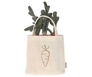 
            
                Load image into Gallery viewer, Carrots in Shopping Bag
            
        