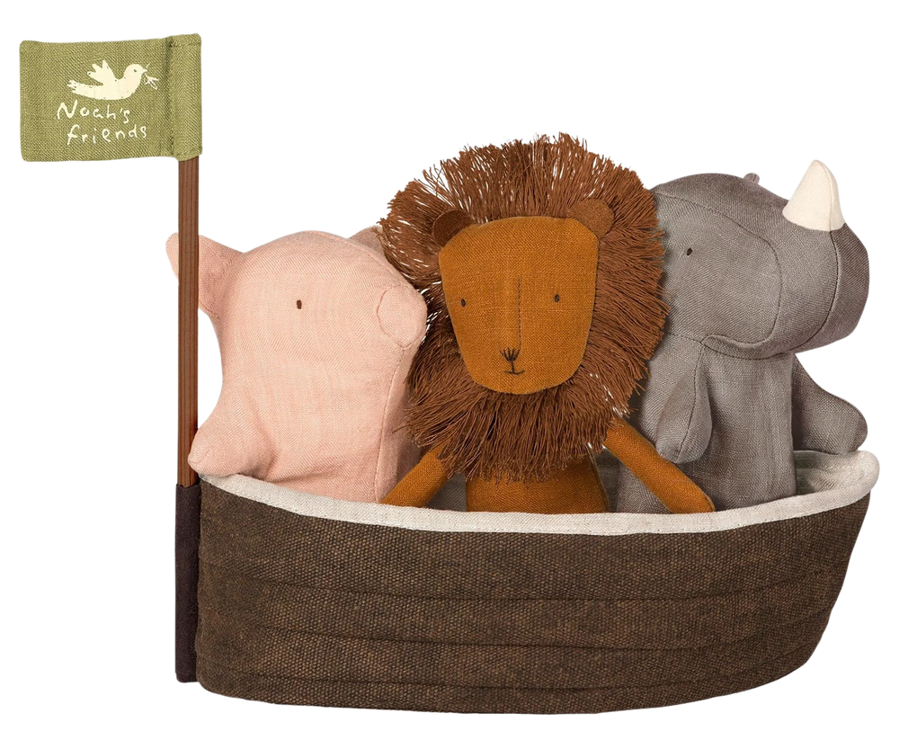 Noah's Ark with 3 Mini Animals
