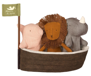 Noah's Ark with 3 Mini Animals