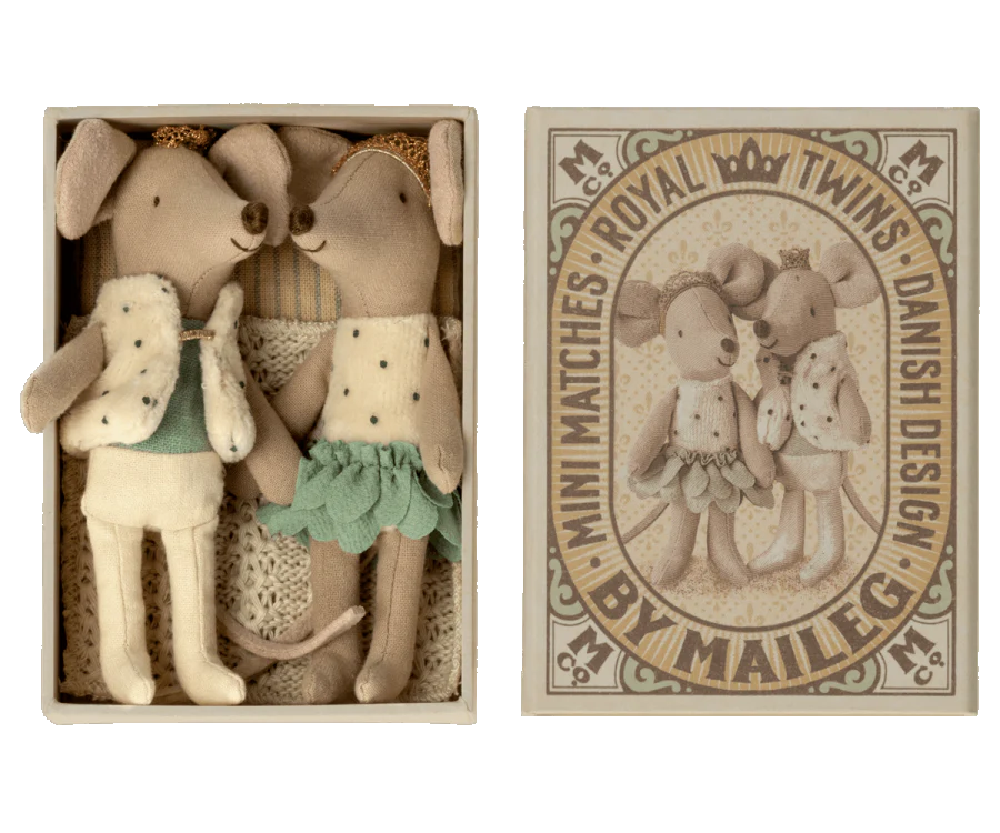 
            
                Load image into Gallery viewer, Royal Twins in Box - Little Brother and Sister - Mint
            
        